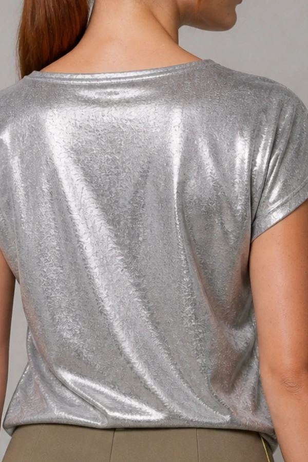 Blusa metalizada