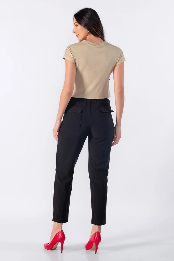 Blusa cropped basica canelada