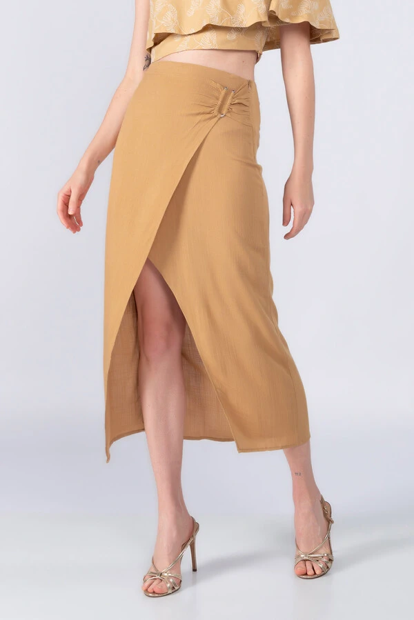 Saia midi em viscose transpassada