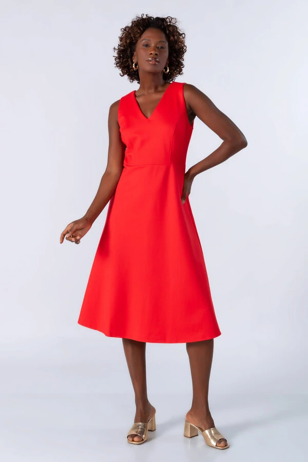 Vestido midi estruturado com forro