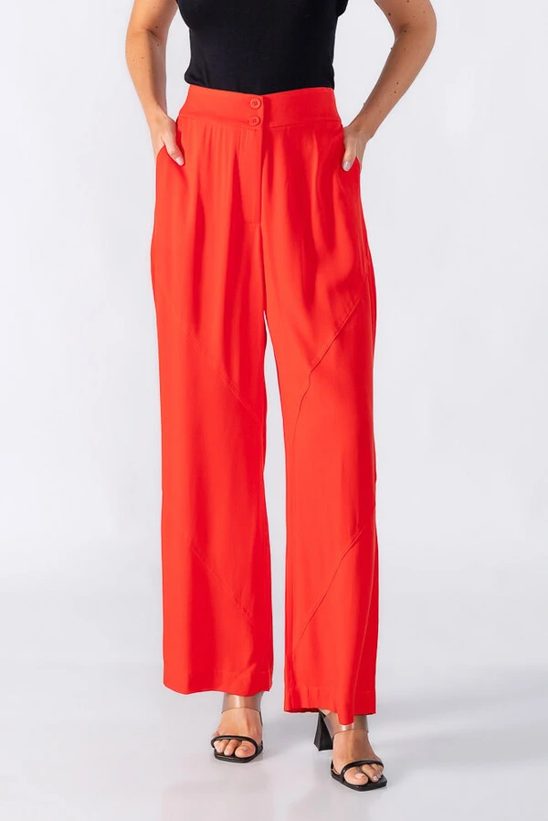 Calca pantalona com detalhes em recortes