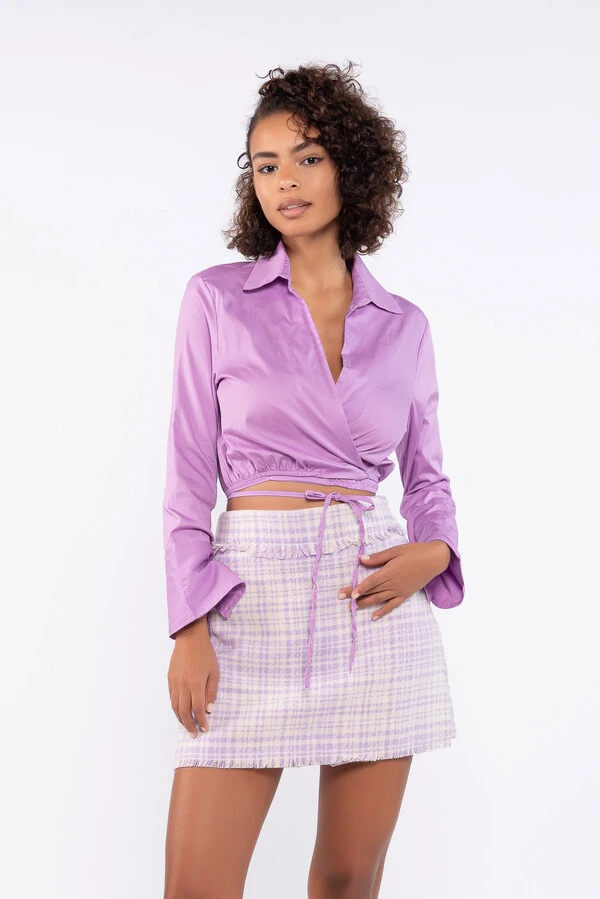 Camisa cropped transpassada amarracao