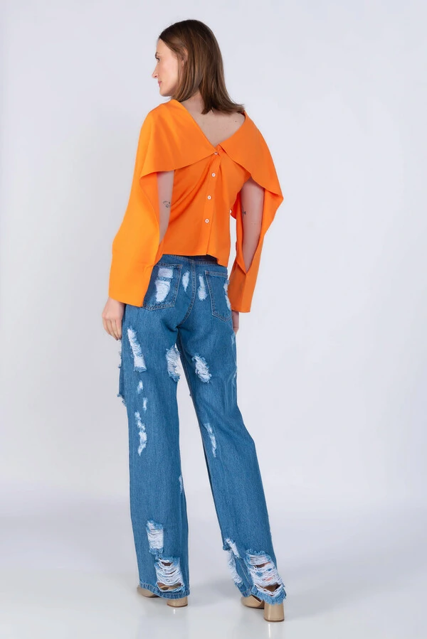 Blusa em viscose recorte manga