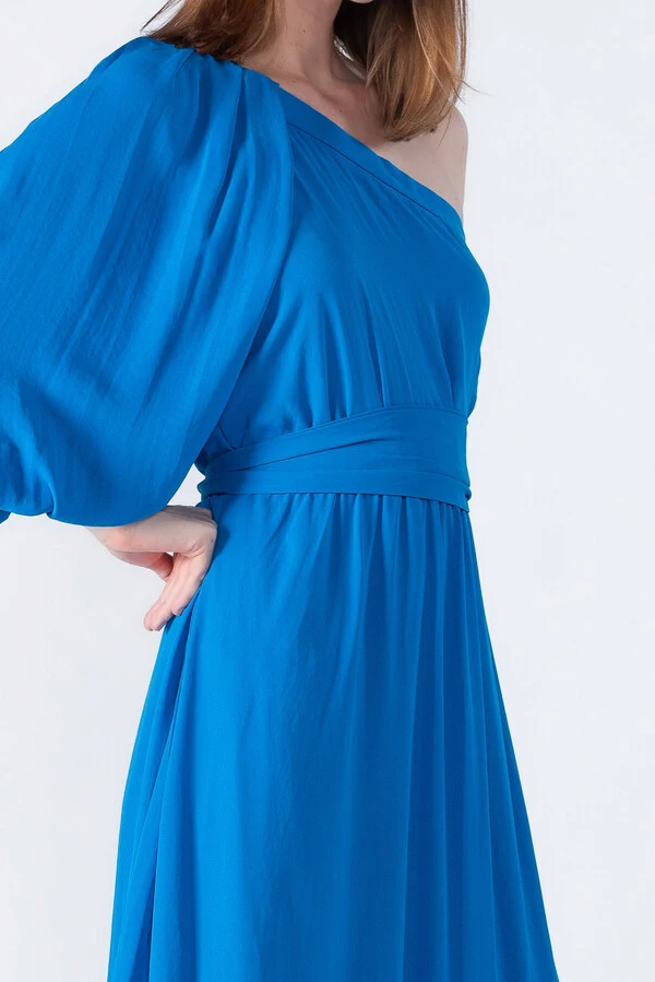 Vestido longo um ombro com babado