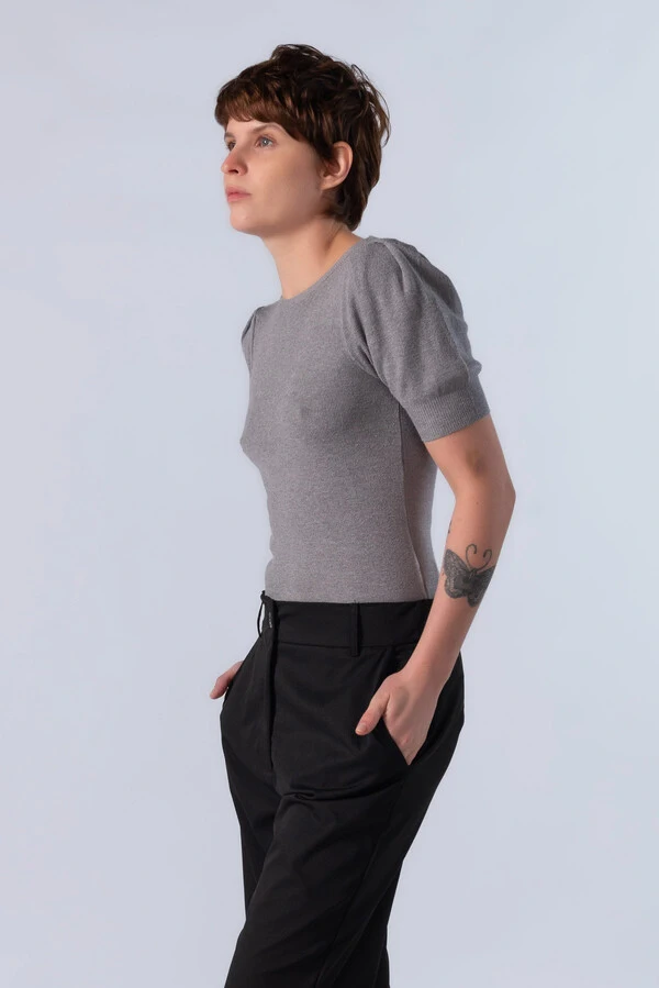 Blusa em viscose manga princesa