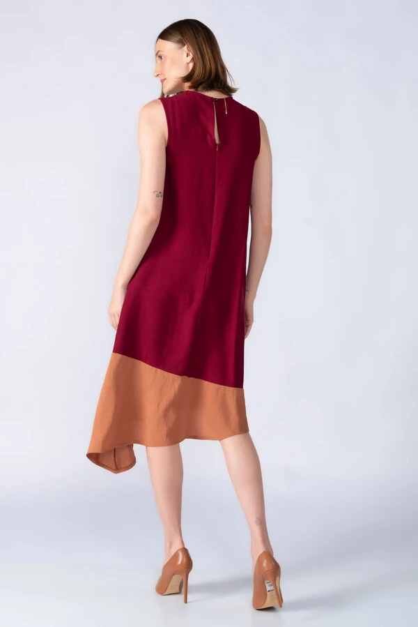 Vestido midi em viscose barra bicolor