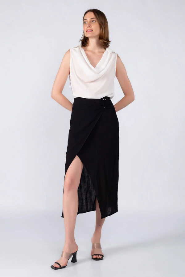 Saia midi em viscose transpassada