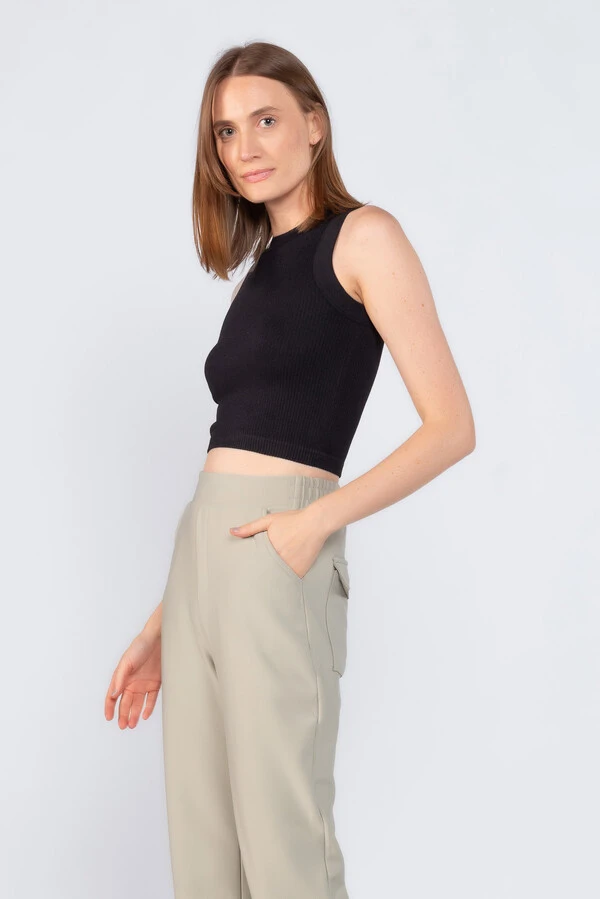 Cropped em regata canelado
