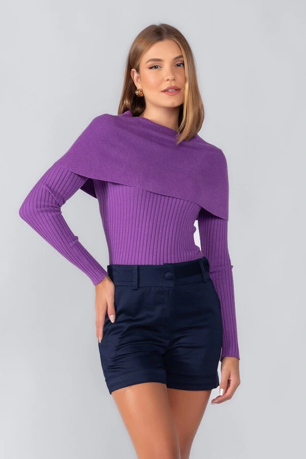 Blusa tricot gola ampla manga longa