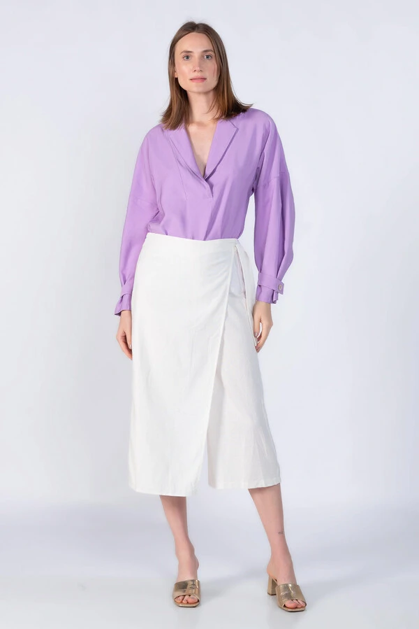 Camisa em viscose detalhe punho