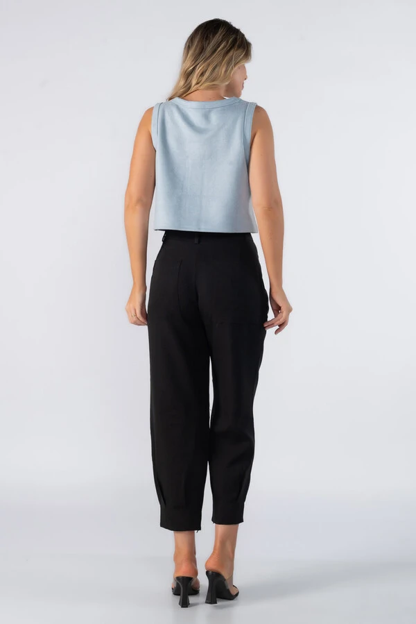 Blusa curta regata suede