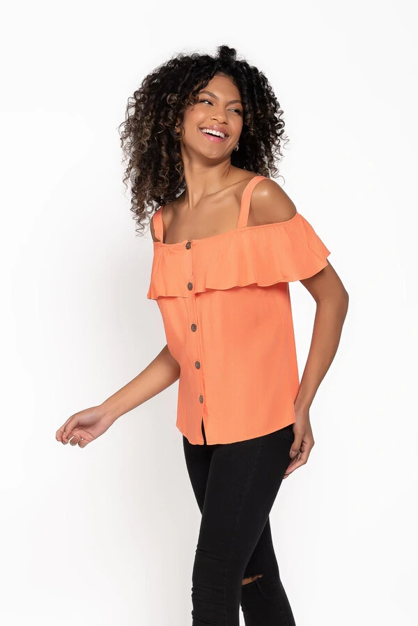 Blusa em viscose com alca e babado