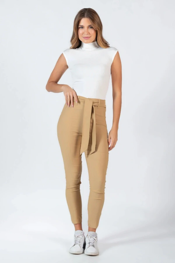 Blusa gola alta canelada