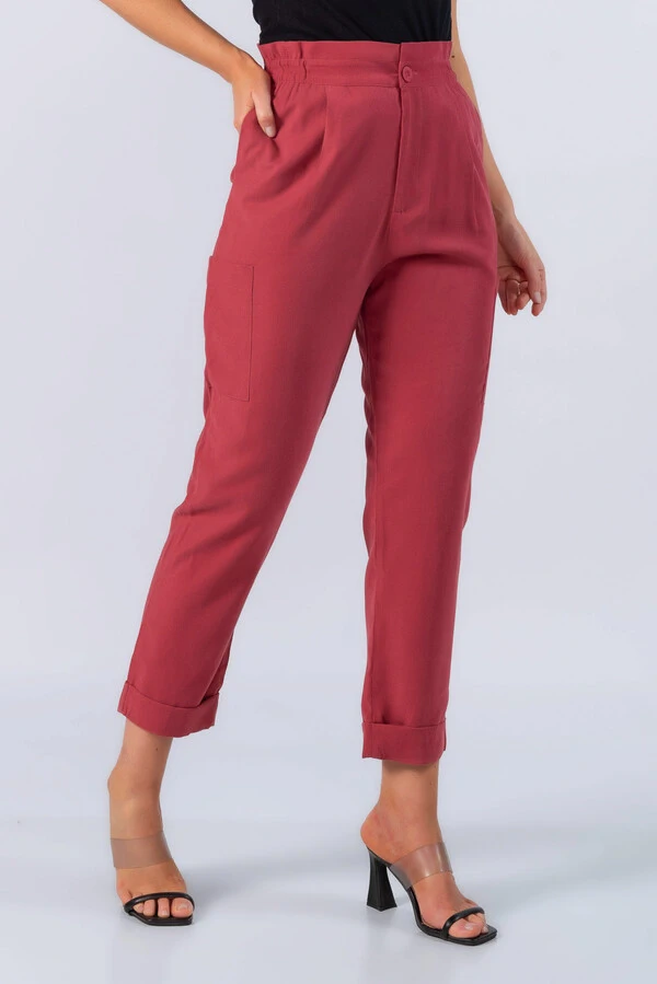 Calca jogger em viscose com bolsos