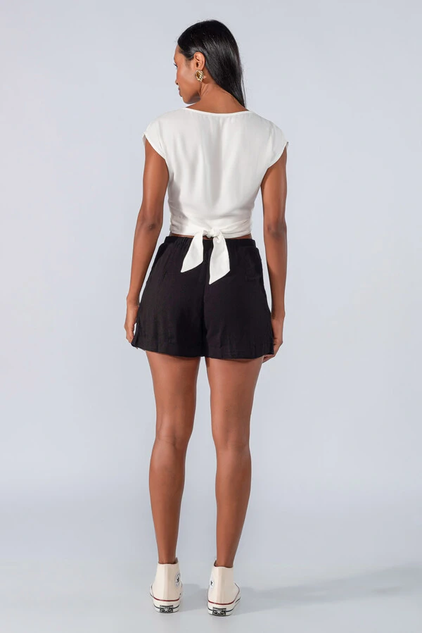 Shorts viscose detalhe frontal