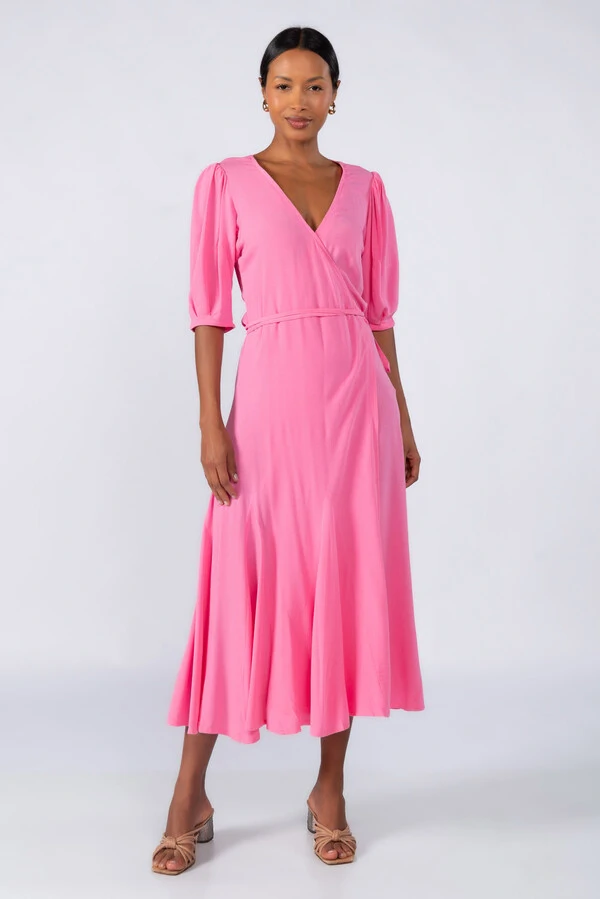 Vestido midi viscose envelope manga curta