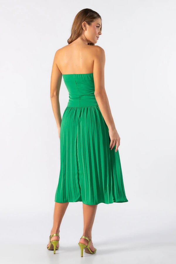 Vestido midi tomara que caia