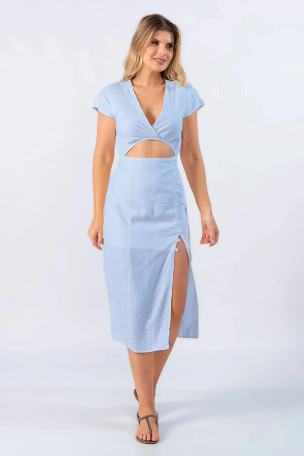 Vestido midi em linho com recorte