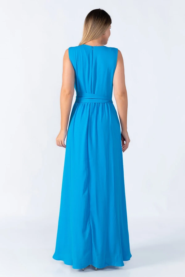 Vestido longo crepe detalhe ombro