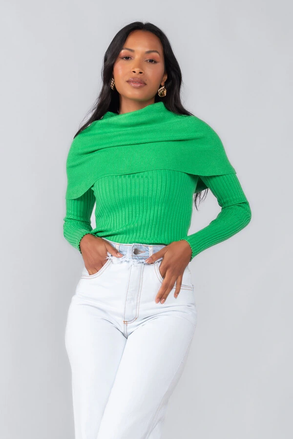 Blusa tricot gola ampla manga longa