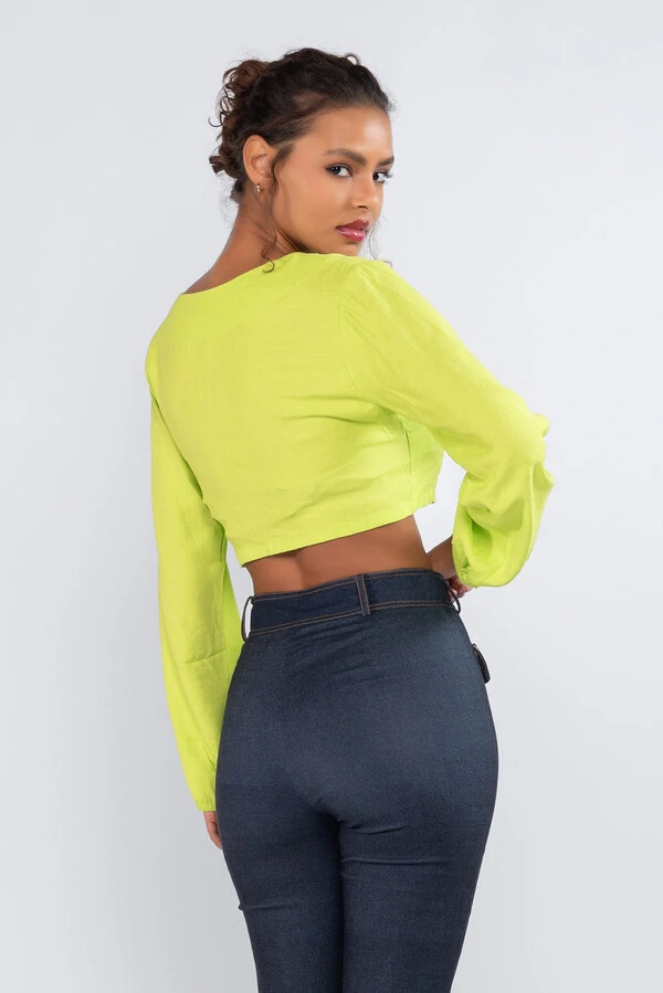 Cropped viscose manga longa busto franzido