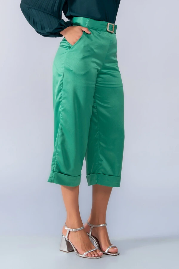 Calca pantacour acetinada barra italiana