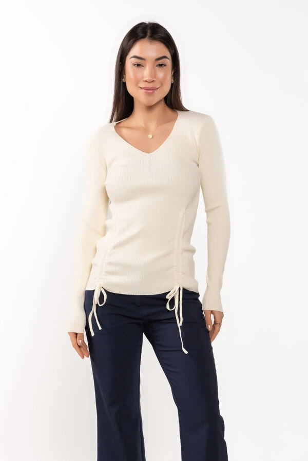 Sueter em viscose com botao e cordao