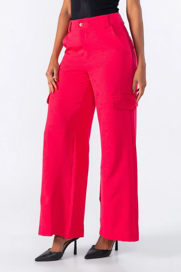 Calca pantalona com bolso