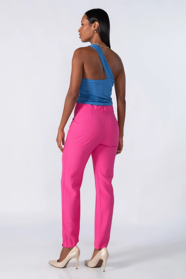Calca reta em viscose bolso frontal
