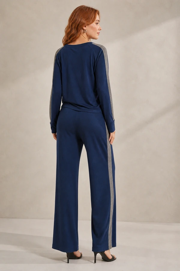 Conjunto calça e blusa em moletinho