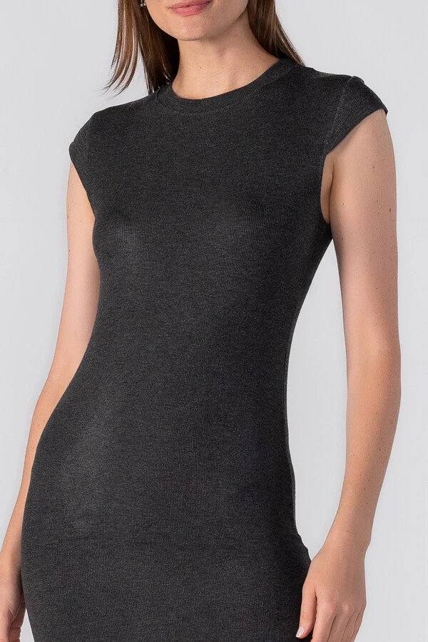 Vestido midi canelado basico