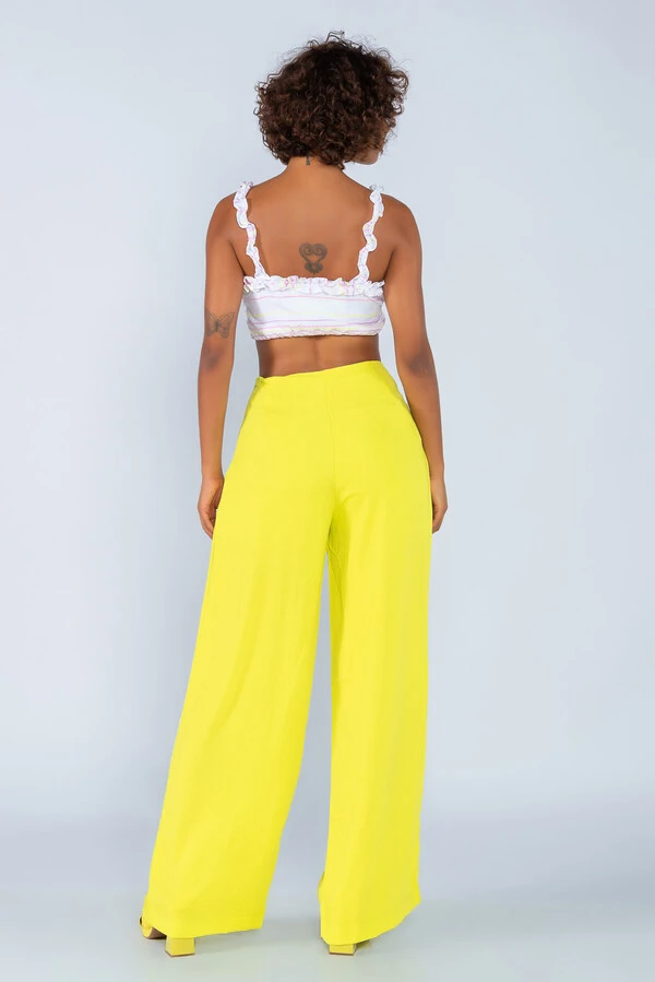 Top cropped liocel prespontado babadinho
