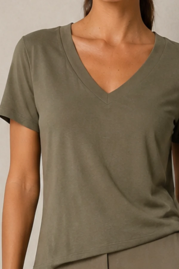 Blusa básica decote v