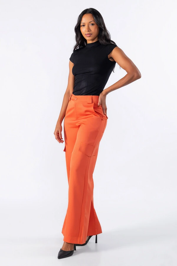 Calca pantalona com bolso