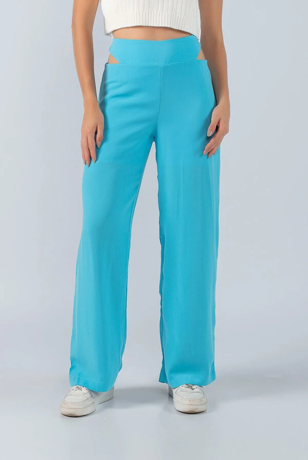 Calca pantalona em crepe recorte cos