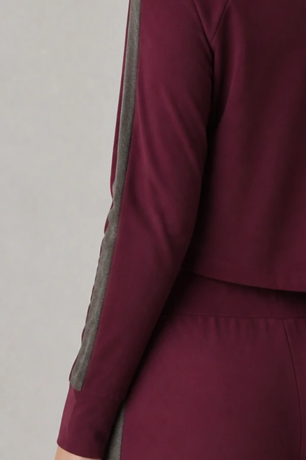Conjunto calça e blusa em moletinho