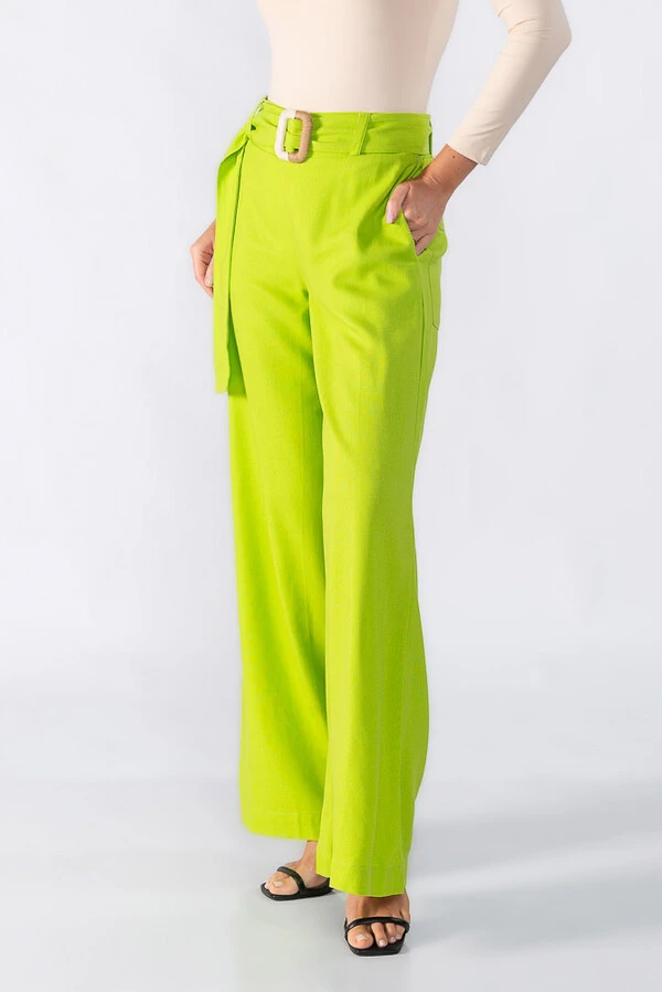 Calca pantalona com cinto