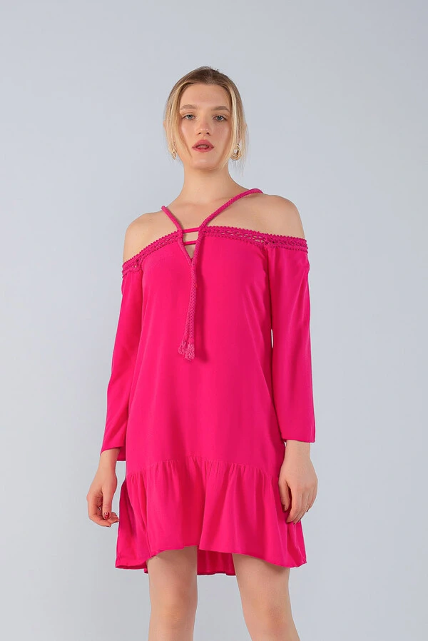 Vestido curto solto em vicose cordao ombro a ombro