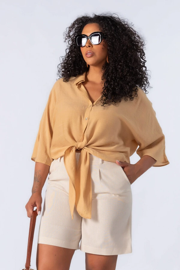 Camisa em viscose de amarracao