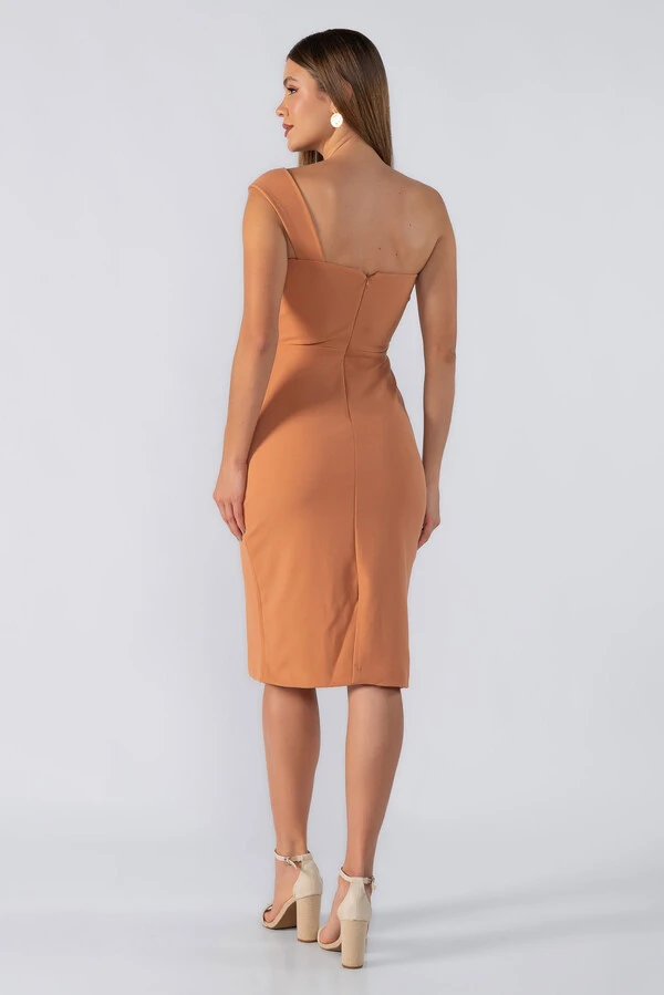 Vestido midi decote transpassado