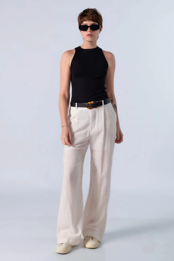 Blusa regata em viscose lisa