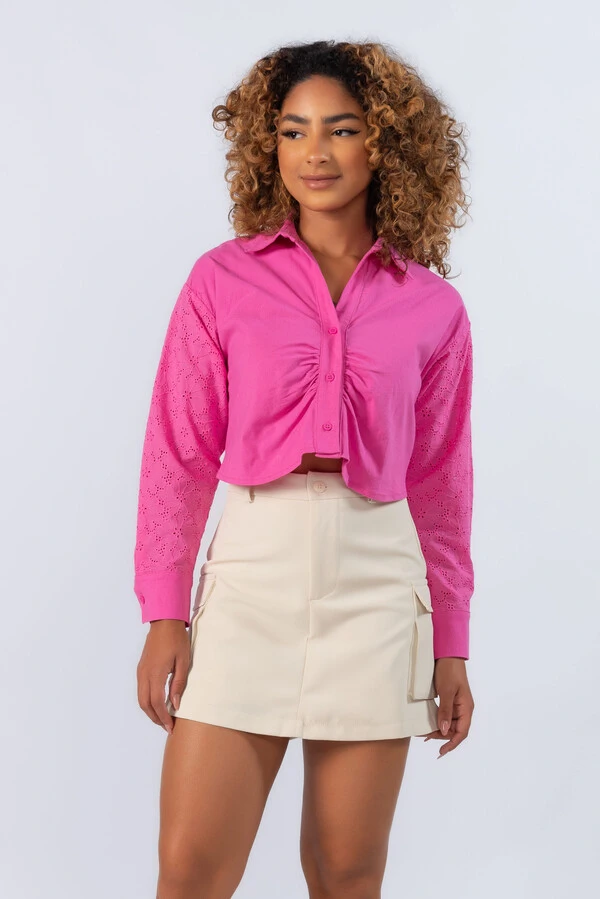 Camisa cropped manga corte laise