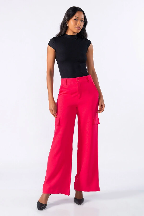 Calca pantalona com bolso