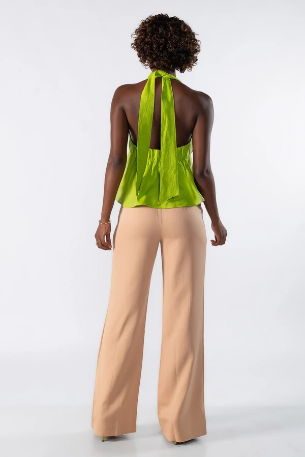 Blusa de babado frente única