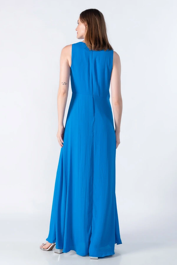 Vestido longo decote transpassado