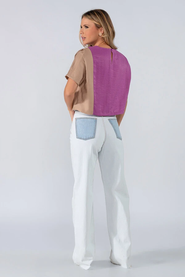 Blusa cropped bicolor viscose ampla