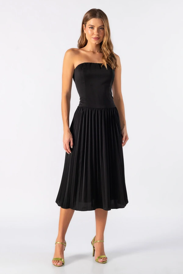 Vestido midi tomara que caia