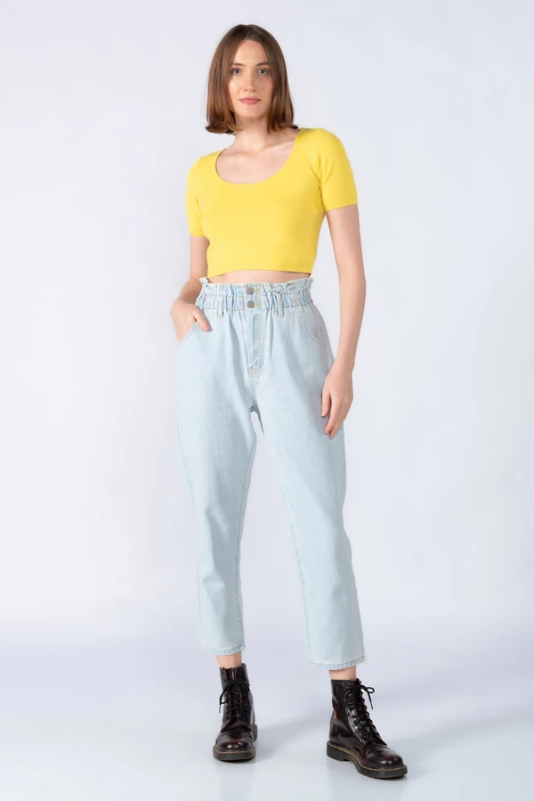 Cropped viscose manga curta tricot