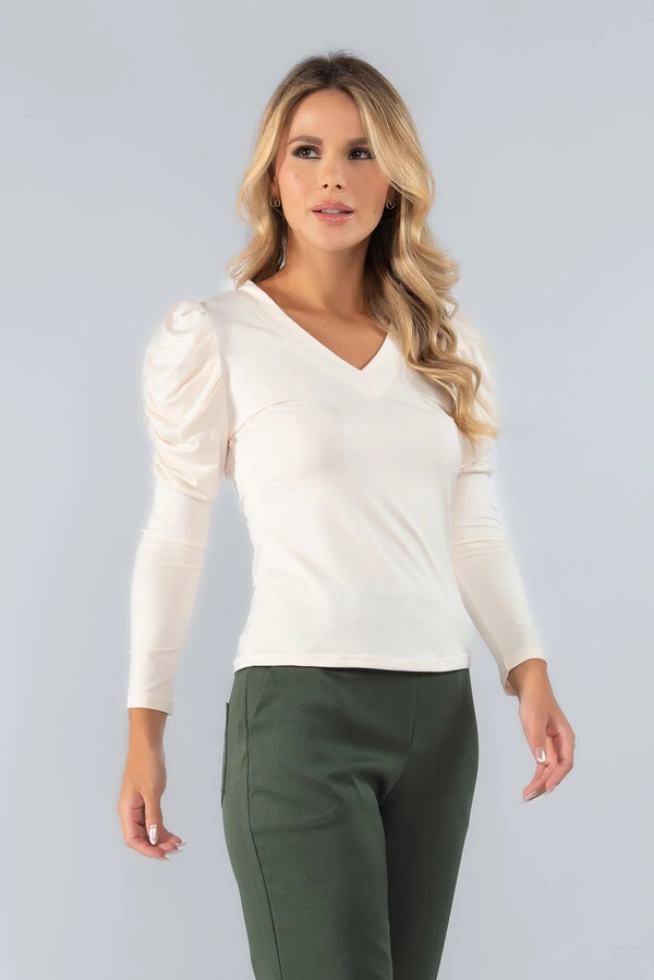 Blusa malha fria manga princesa decote v