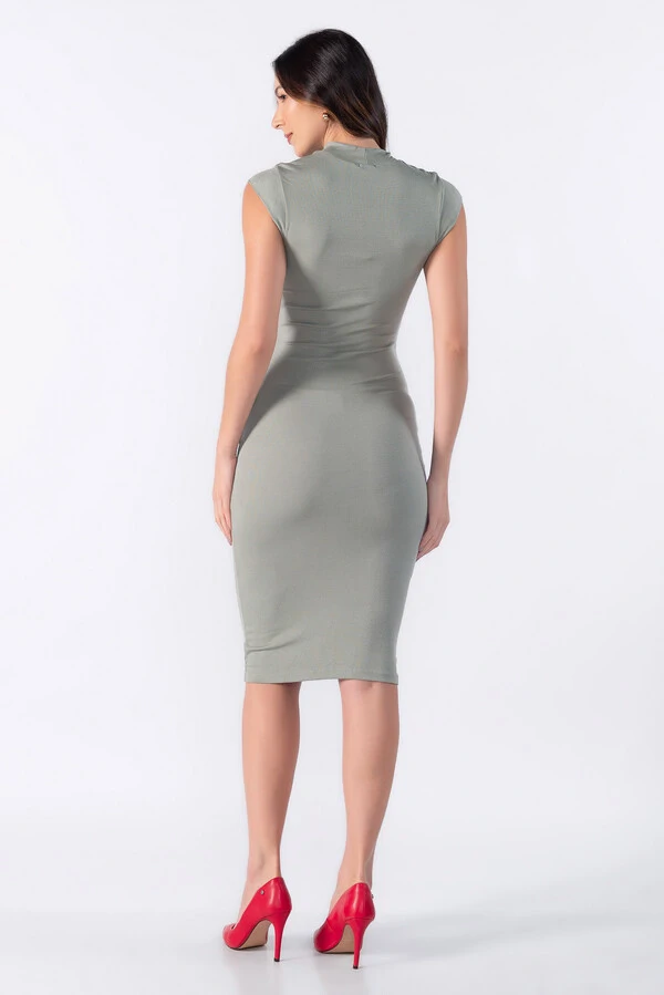 Vestido malha midi gola alta
